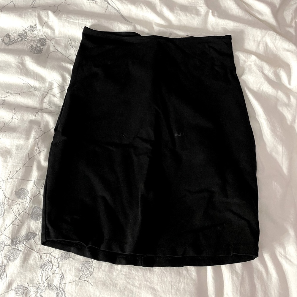 Fashion Nova mini pencil skirt